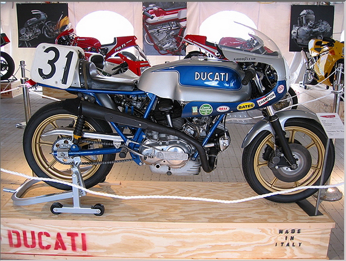 moto 231